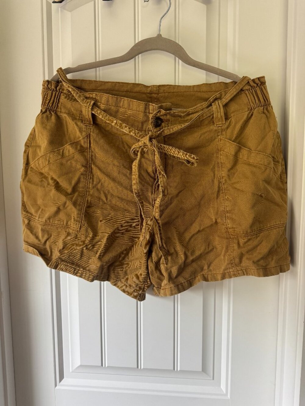 Old Navy High-Waisted Workwear Shorts